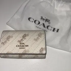 COACH ホワイト レザー キーケース