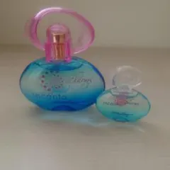 フェラガモ　インカントチャームオードトワレミニ付き