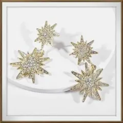 ラスト一点　新品　ピアス　ウエディング　結婚式　両耳用　揺れるピアス　ゴールド