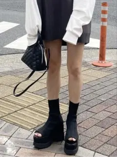 Item thumbnail for item 72a0f550-c8a0-43c6-8b2e-f21c5ec48053