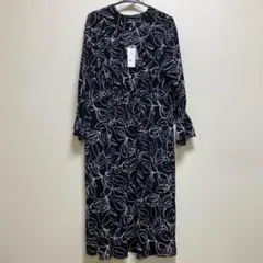 最終値下げ abahouse mavie タグ付新品ワンピースのサムネイル
