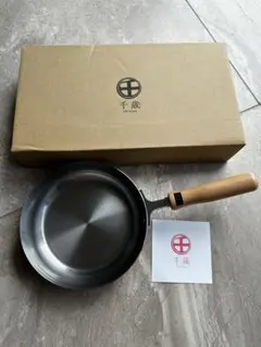 千歳 フライパン 鉄製　18㎝　日本製のサムネイル