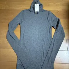 タートルネック Tシャツ