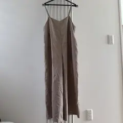 サロペット