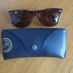 Ray-Ban ブラウン キャットアイサングラス ケース付き