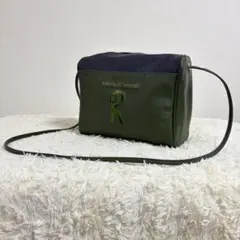 Roberta di Camerinoショルダーバッグ Rロゴ カーキ×ネイビーのサムネイル