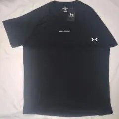 新品未使用UNDER ARMOUR ブラック Tシャツ 2XL タグ付き