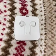 Apple EarPods ホワイト イヤホン　有線