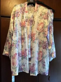 Christian Dior パジャマ セットアップ 花柄のサムネイル