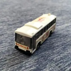 トミカ マイメロディ バス