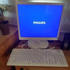 PHILIPS ディスプレイ本体 キーボード　マウス　セットのサムネイル