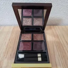 TOM FORD アイカラークォード アイシャドウパレット 04ハネムーンのサムネイル