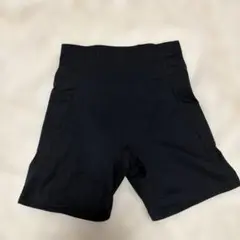 ランニング　スパッツ　両サイド、後、ポケット有