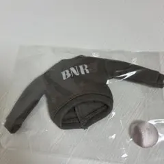 BNR グレー　トレーナー