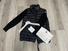 Moncler モンクレール　ニットとダウンのコンビ