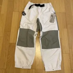 686 シックスエイトシックス スノボウェア　パンツ　L