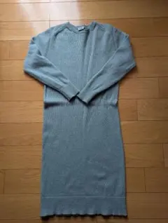 本日まで☆削除します！UNIQLO グリーン 長袖ワンピース 140