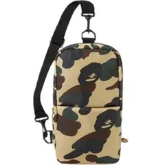 A BATHING APE カモフラ柄 ボディバッグ