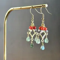 【金具変更無料】イタリア産本珊瑚のピアス・イヤリング ハンドメイド