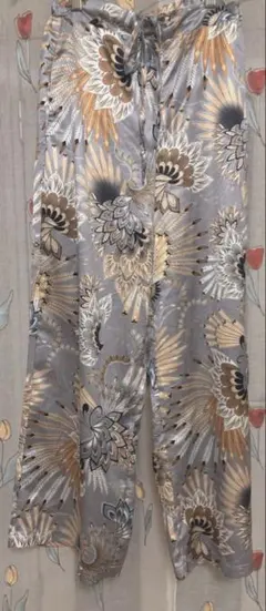 antiqua パンツ
