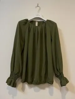 パフスリーブ ブラウス 長袖