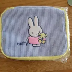ミッフィー マルチケース ゼクシィ付録のサムネイル
