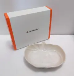 新品】ル・クルーゼ パンプキンディッシュ ホワイトラスター - メルカリ
