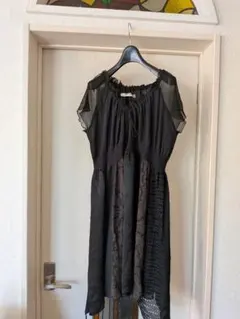 gommeブラック 半袖ロングトップスのサムネイル