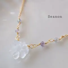 《14kgf》フローライトフラワーカービングのネックレス