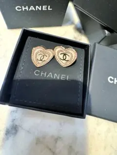 CHANEL ハート ピアス ココマークのサムネイル