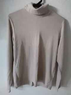 ユニクロ　ヒートテックフリース　タートルネックT レディース　ベージュ M