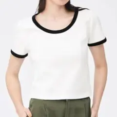 【 Tシャツ 】 size M❗️ #ラウンドネック #半袖ミニT