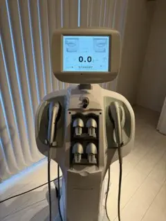 エステツイン プラズマビューティー 美顔器 - メルカリ