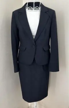 HILTON ヒルトン REDA レダ 洋服の青山 スカートスーツ 11号 - メルカリ
