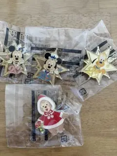 ミッキー・ミニー・プルート・プーさん ピンバッジ 4個セット