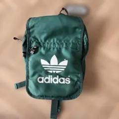 レトロ　adidas グリーン　リュックサック