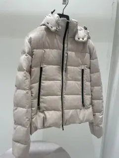 タトラス ダウンジャケット