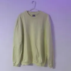 淡い黄色 クルーネック トレーナー