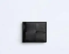 BOTTEGA VENETA 二つ折り財布 ブラック グリーンのサムネイル