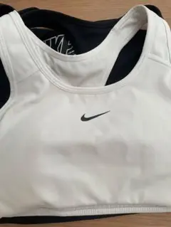 nike スポーツブラ ランニングウェア