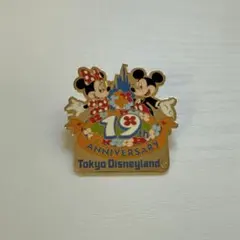 チップとデール ピンズ ピンバッジ ディズニー 森永世界の旅