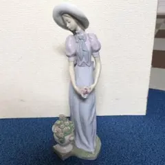 LLADRO リヤドロ 陶器人形 置物 フィギュリン　高さ36.7cm箱なし