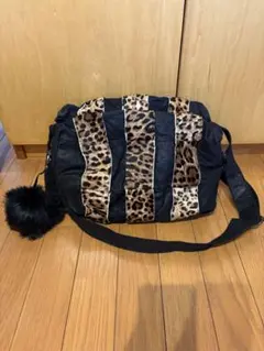 レオパード柄ショルダーバッグ