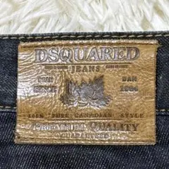 【人気】DSQUARED イタリア製　ダメージ加工　ペイント　デニム 38