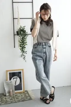 【美品】ikkaイッカ ハニカム柄ジャガードカットソー Lサイズ ブラックのサムネイル