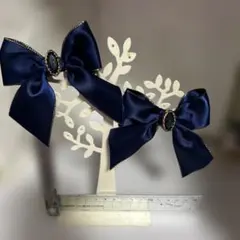 ヘアクリップ　リボン 量産型　ロリータ　ゴスロリ　地雷 ネイビー 紺 瑠璃