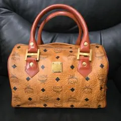 Item thumbnail for item 5b764c59-e9a5-46dd-8d11-a3527f9e2ec8