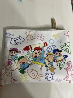 クレヨンしんちゃん ポーチ　ラクガキングダム