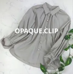 C OPAQUE.CLIP パフスリーブ シャツブラウス グレー ビジューボタンのサムネイル