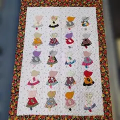 ハンドメイド　タペストリー　女のコ　スーちゃん